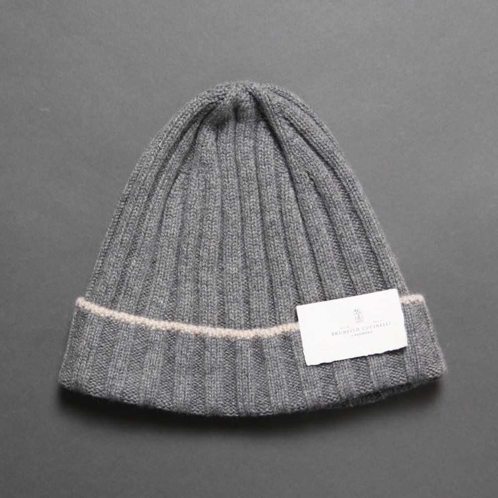 NWT $592 Brunello Cucinelli Cashmere Hat Medium